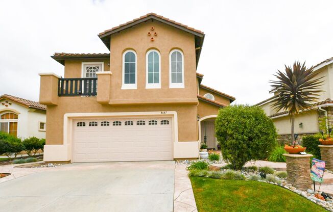 3BED/2.5BATH Two-Story Home in Camarillo (Mission Oaks)