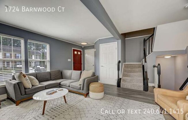 1724 BARNWOOD CT