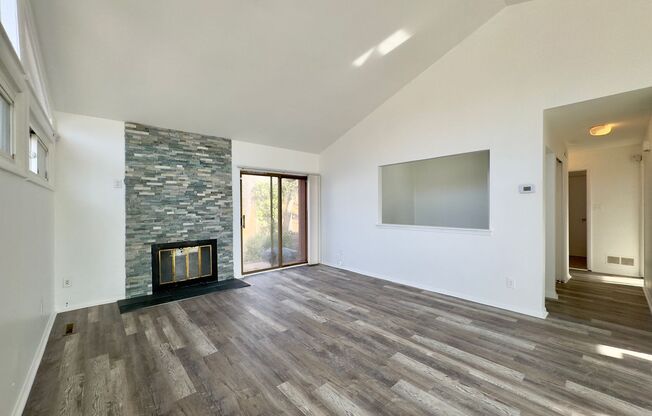 Charming 2 Bedroom/1.5 Bathroom Home in Randallstown, MD!