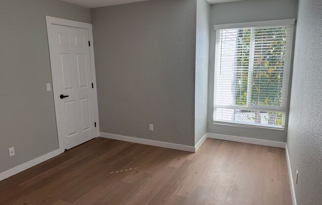 2 beds, 1 bath, 821 sqft, $2,780, Unit C036