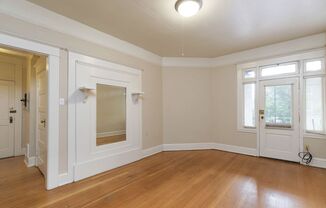 KINGSBURY APARTMENTS (KING01)