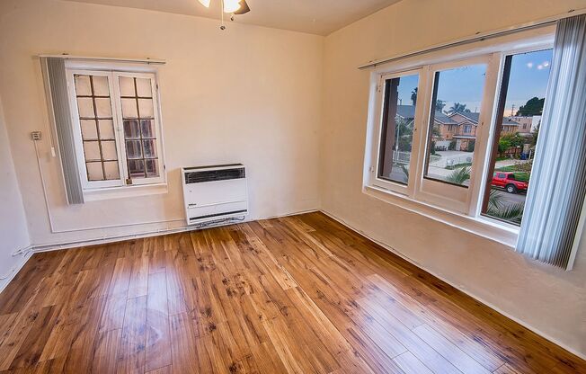 Studio, 1 bath, 450 sqft, $1,450, Unit 205