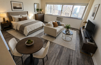Studio at 2101 River West Condominiums – Chestnut Street | $1,500/mo
