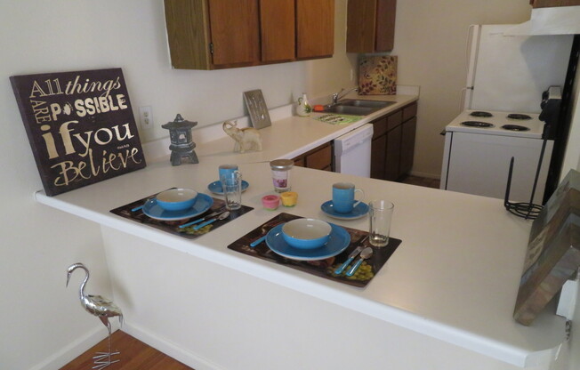 1 bed, 1 bath, 550 sqft, $675, Unit FW-11