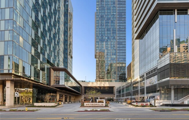2 beds, 2 baths, 1,290 sqft, $4,600, Unit 2408