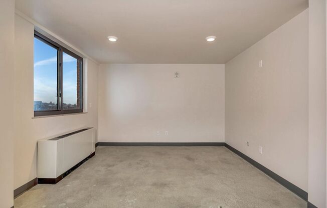 1 bed, 1 bath, 820 sqft, $799, Unit 803A