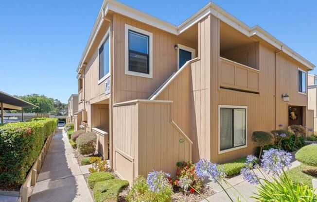 Cypress Park Condo Includes your own washer and dryer