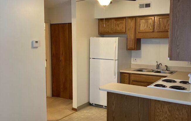 Pleasant Court Apartments