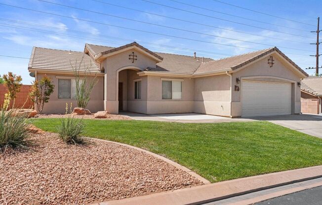 Sedona Hills Stunner!