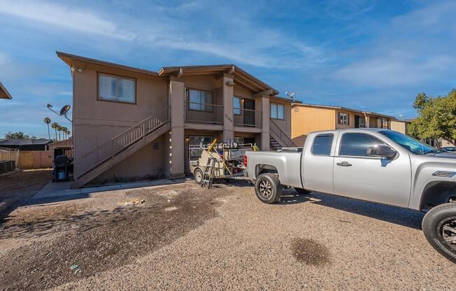 2 beds, 1 bath, 500 sqft, $925, Unit 102