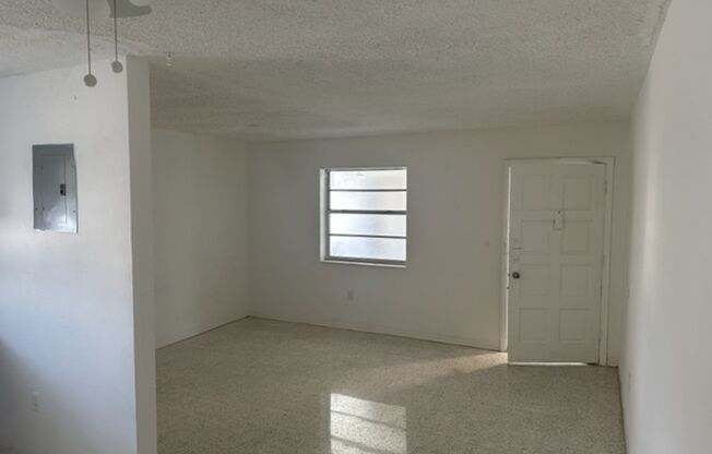 2 Bed/ 1 Bath in the Heart of Miami!