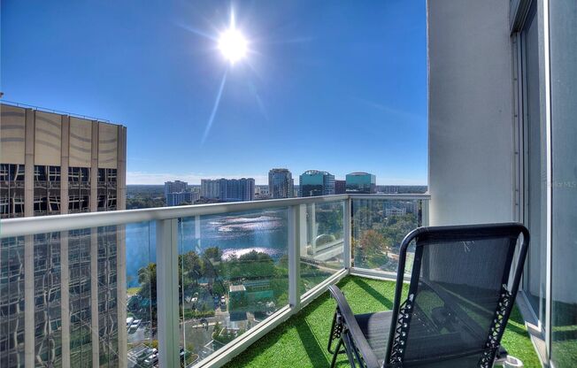 1 bed, 1.5 baths, $2,300, Unit # 1421