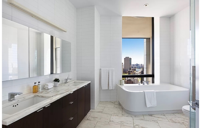 3 beds, 3.5 baths, 2,300 sqft, $40,000, Unit 3250