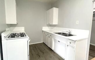 Studio, 1 bath, 525 sqft, $1,525, Unit 2