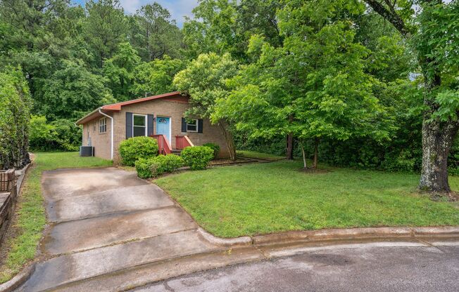 Now Available – Charming 3BR/2BA Home Near Downtown Durham!