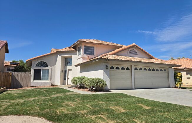 2007 Willowbrook Ave Palmdale CA 93551