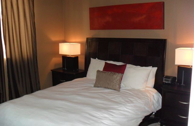 2 beds, 2 baths, $2,100, Unit 101