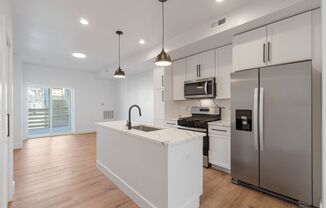 506 Foreland Street