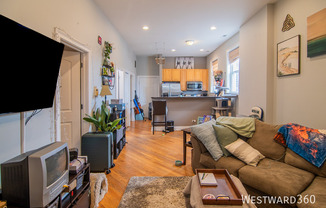 1428 West Walton Street