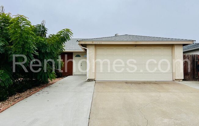 4 beds, 2 baths, $4,300