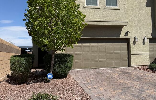 North Las Vegas upgraded townhome