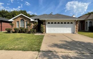 Nice Single Story Home in Arlington