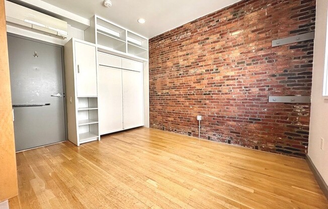 144 Bowdoin St Apt 32M
