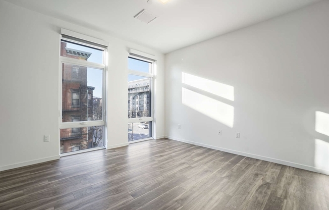 2 beds, 2 baths, 1,125 sqft, $5,350, Unit 403