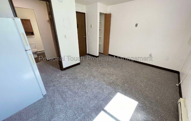 2 beds, 1 bath, 850 sqft, $825, Unit 36