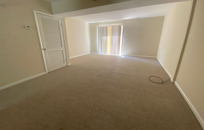 2 beds, 1.5 baths, 1,100 sqft, $1,600, Unit Unit C