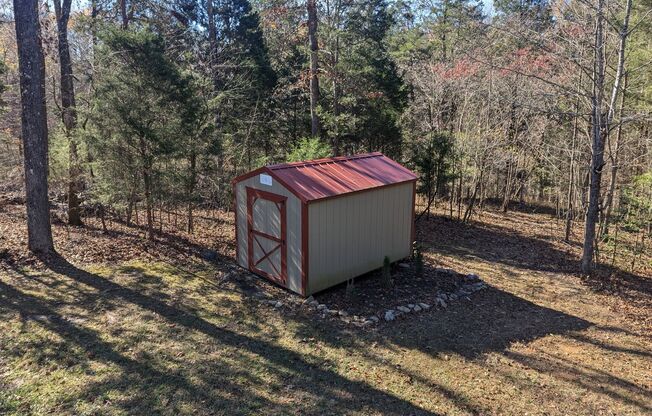 Beautiful Home in Doe Valley!