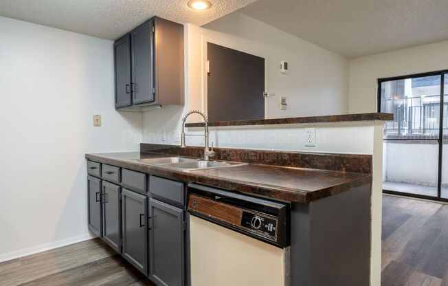 Studio, 1 bath, 384 sqft, $595, Unit 2110