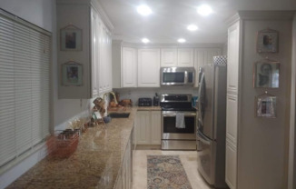 472 BLUE LAGOON LN