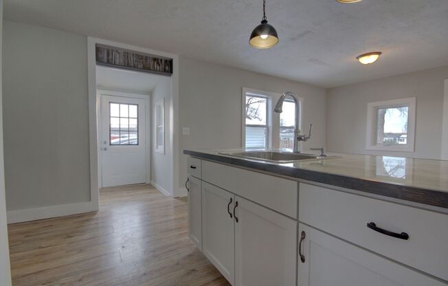 2 BED 1 BATH HOUSE FOR RENT