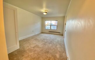 Studio, 1 bath, 438 sqft, $1,295, Unit 310