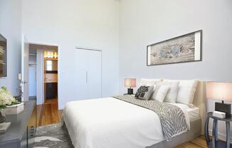 4 beds, 1 bath, 1,148 sqft, $8,615, Unit 5B