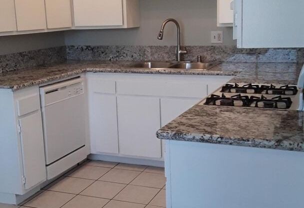 Villa Del Sol Apartments