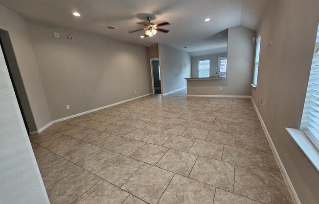 1609 PARK PROMENADE PL