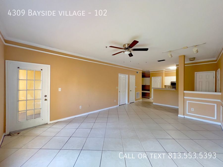 4309 BAYSIDE VLG DR