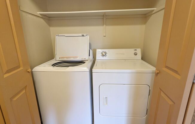 2 beds, 2 baths, 994 sqft, $1,395, Unit E106