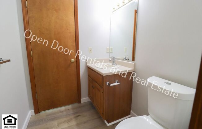 2 beds, 1.5 baths, $1,300