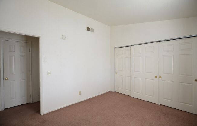 2 beds, 2 baths, $1,200