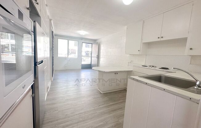 1 bed, 1 bath, $1,270, Unit Apt B