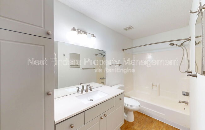 1 bed, 1 bath, 770 sqft, $1,195, Unit 234