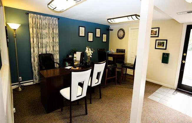 Gallery Photo 12