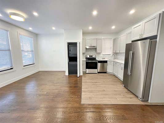 2 beds, 2 baths, 750 sqft, $3,100, Unit 2