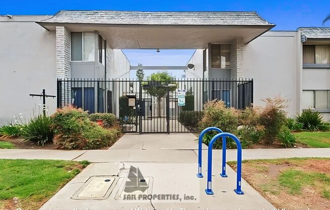 Great 1 Bedroom Condo in Long Beach!