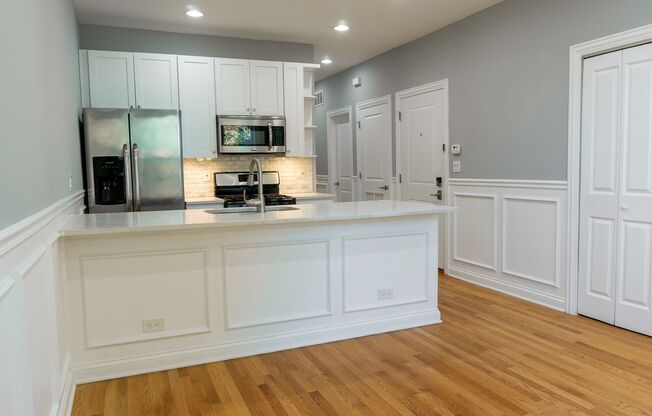 ARG LLC, 2908 N. Dawson Series