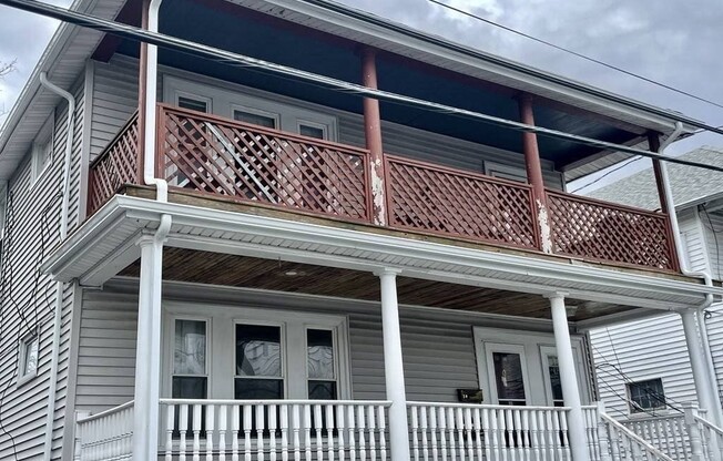 10 12 ALCOTT PARK