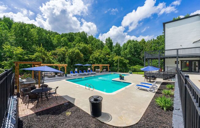 3 beds, 2 baths, 1,275 sqft, $1,649, Unit 0506